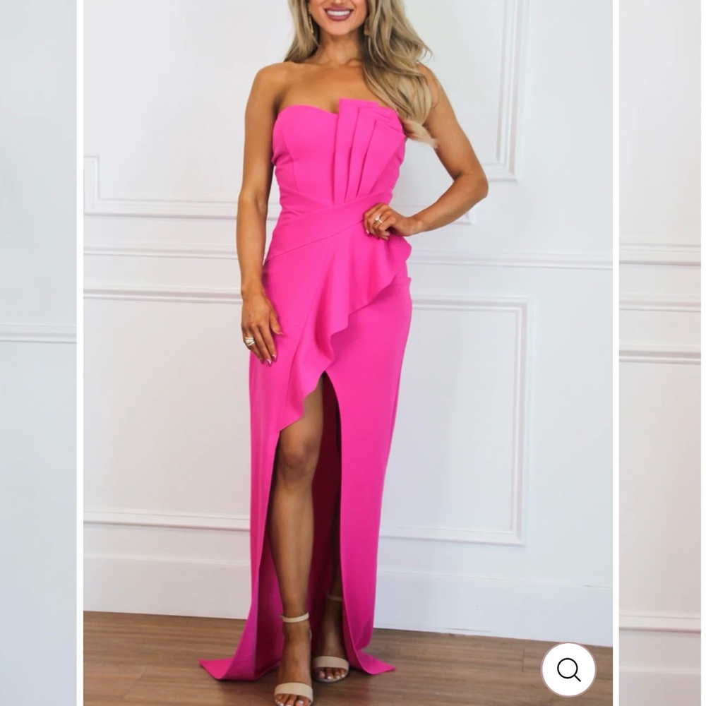 CHIC MOMENTS MAXI DRESS: FUCHSIA